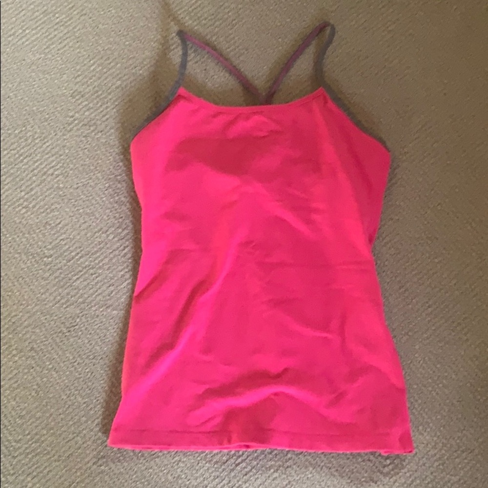 Lululemon shelf bra tank